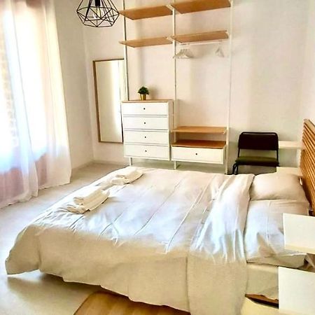 Ferienwohnung A Quattro Passi Dal Centro Bologna Exterior foto