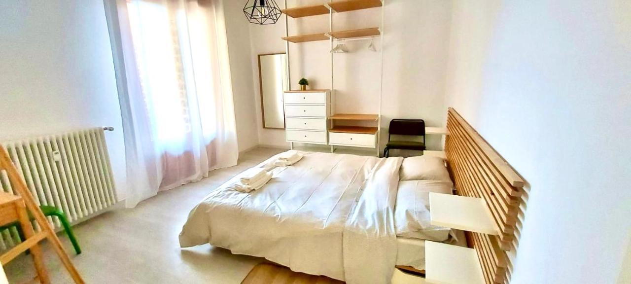 Ferienwohnung A Quattro Passi Dal Centro Bologna Exterior foto